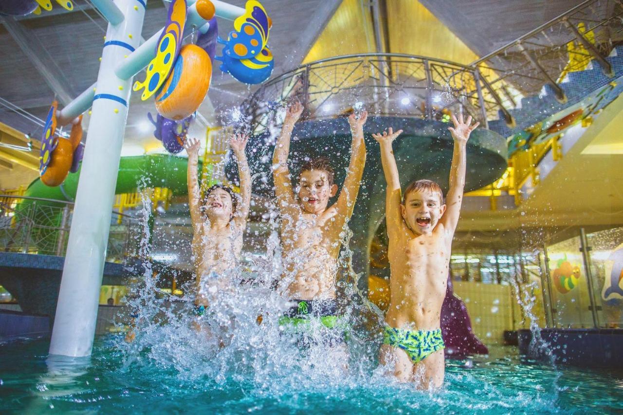 Bbbb Resort Apartman Zalakaros Bagian luar foto
