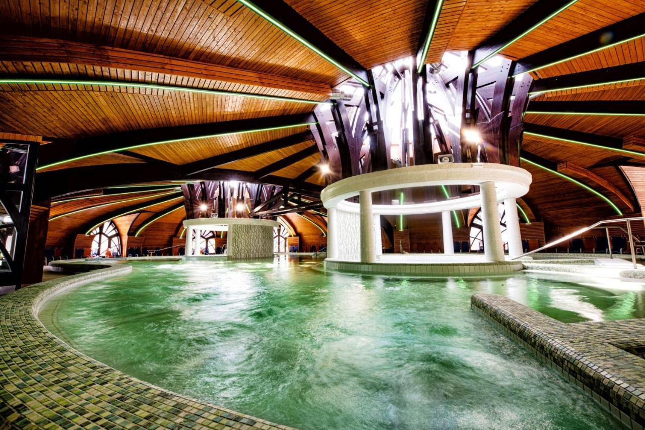 Bbbb Resort Apartman Zalakaros Bagian luar foto
