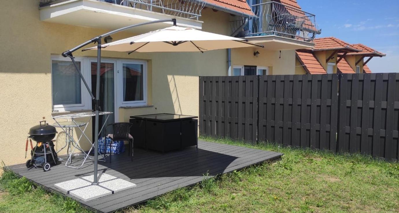 Bbbb Resort Apartman Zalakaros Bagian luar foto